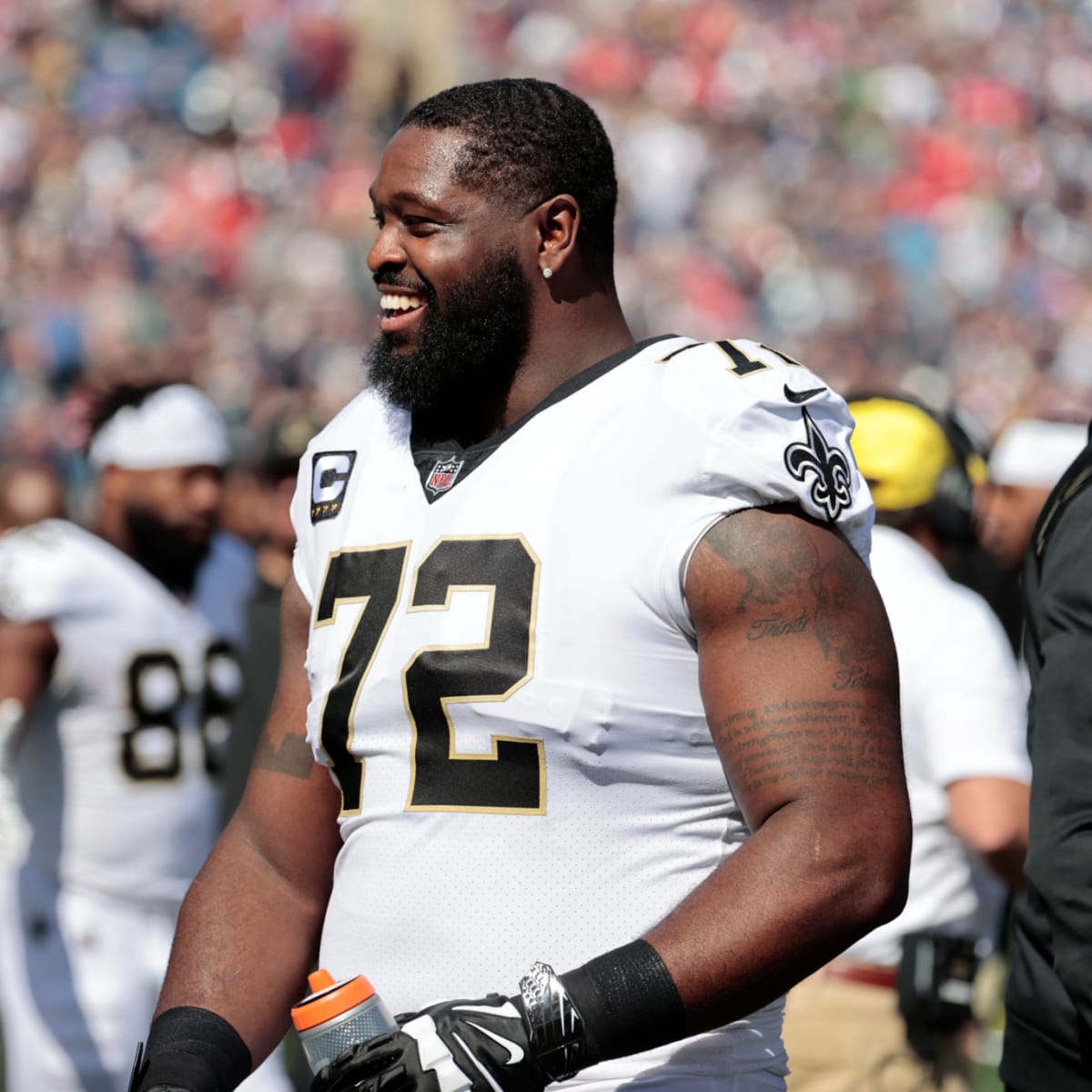 Miami Dolphins offensive tackle Terron Armstead (72) lines up for