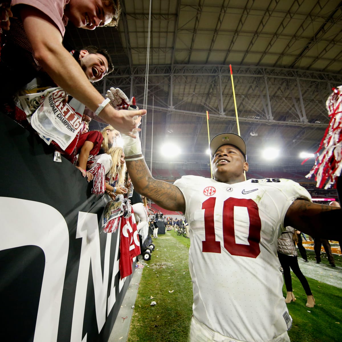 Cleveland Browns scheduled to work out Reuben Foster