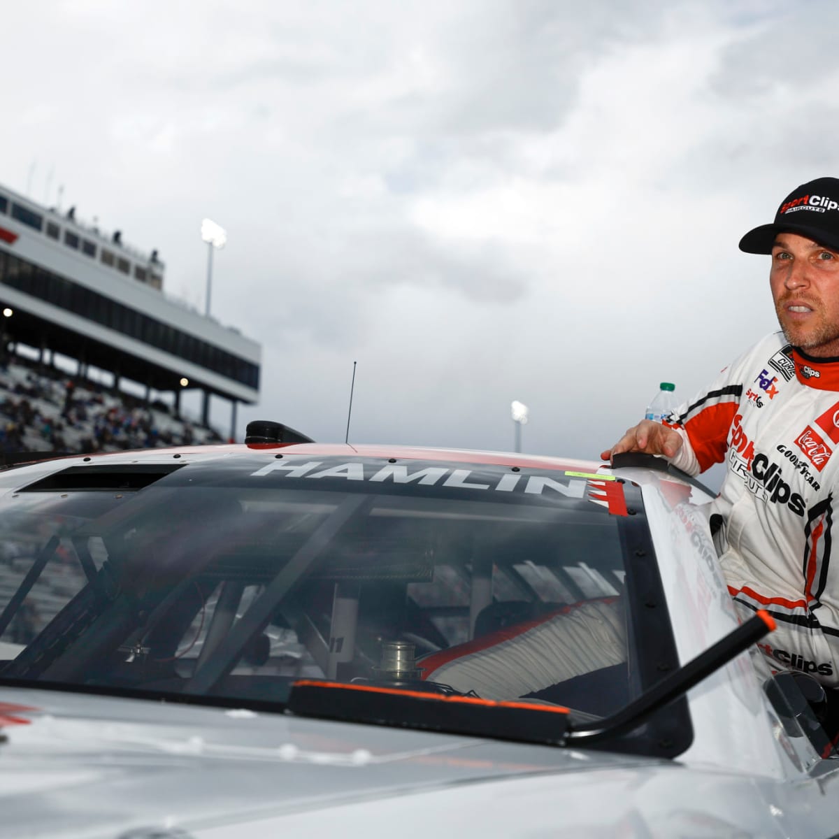 Denny Hamlin prevails at Bristol despite fans' boos, seeks first