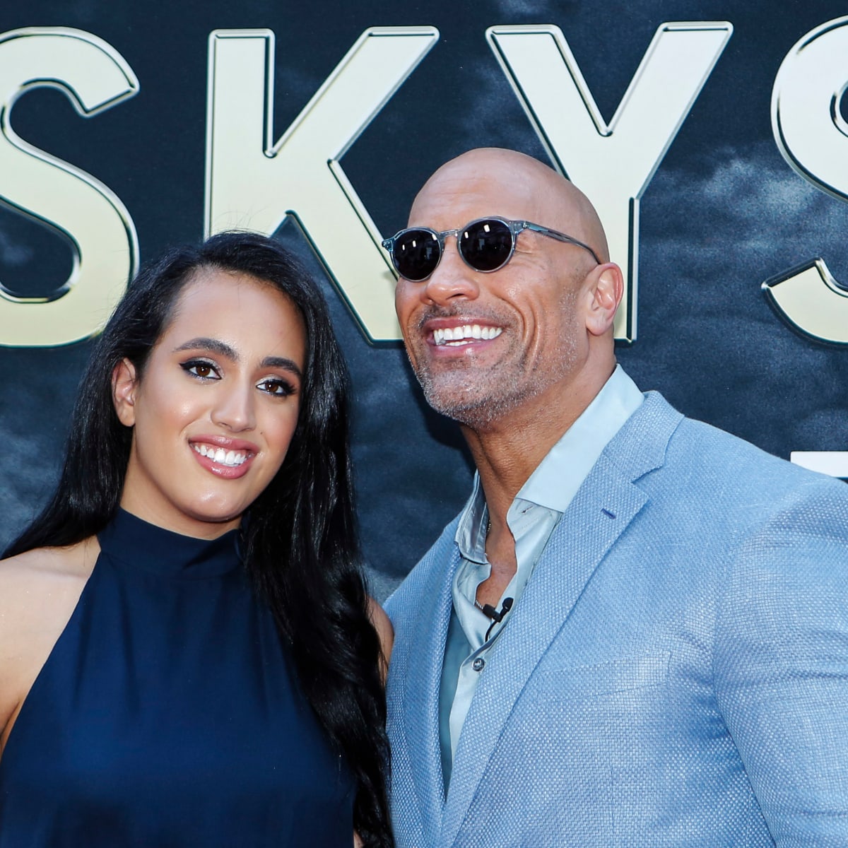 Sports World Reacts To The Rocks Daughters Big News - The Spun