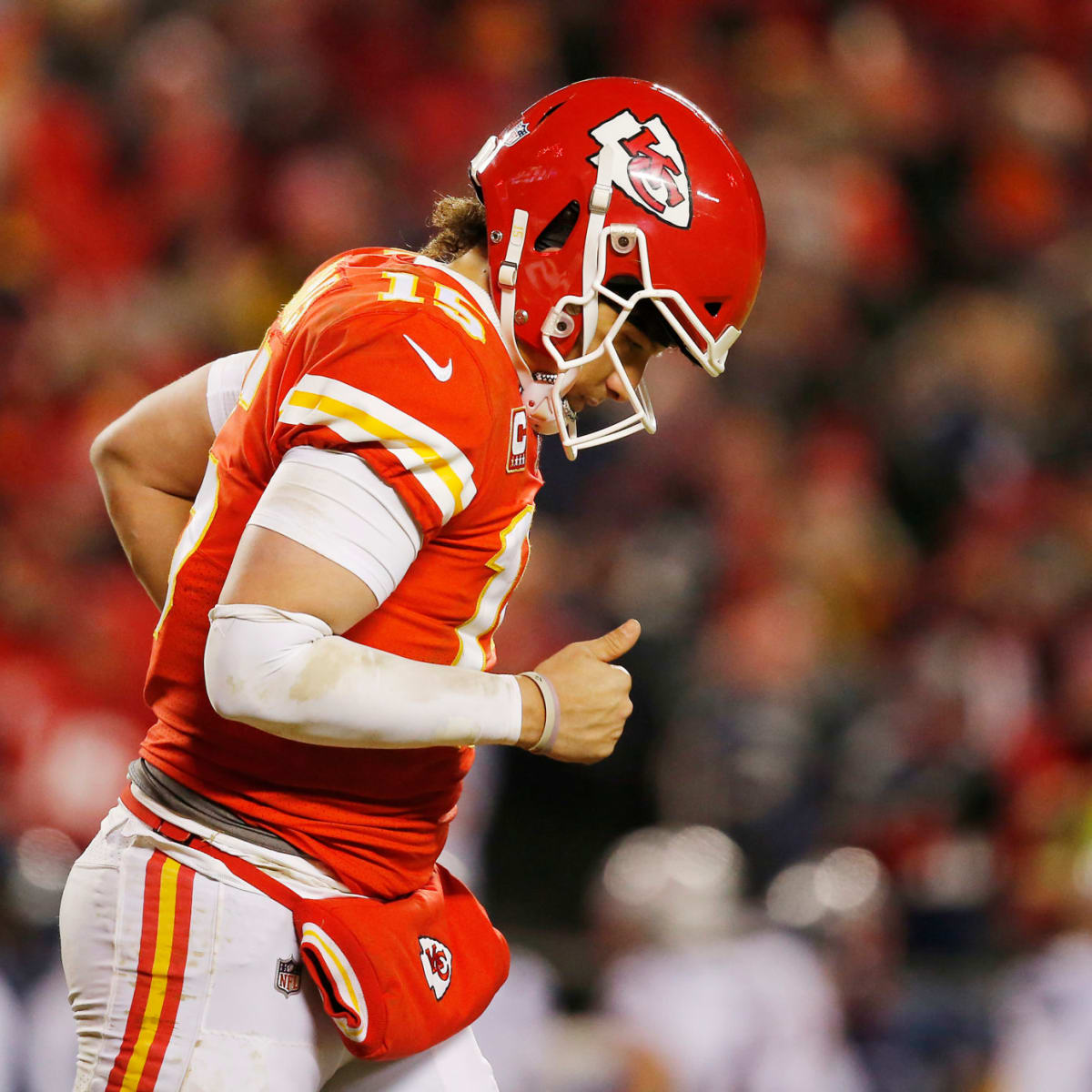 Look: NFL World Reacts To Patrick Mahomes Unhappy News - The Spun