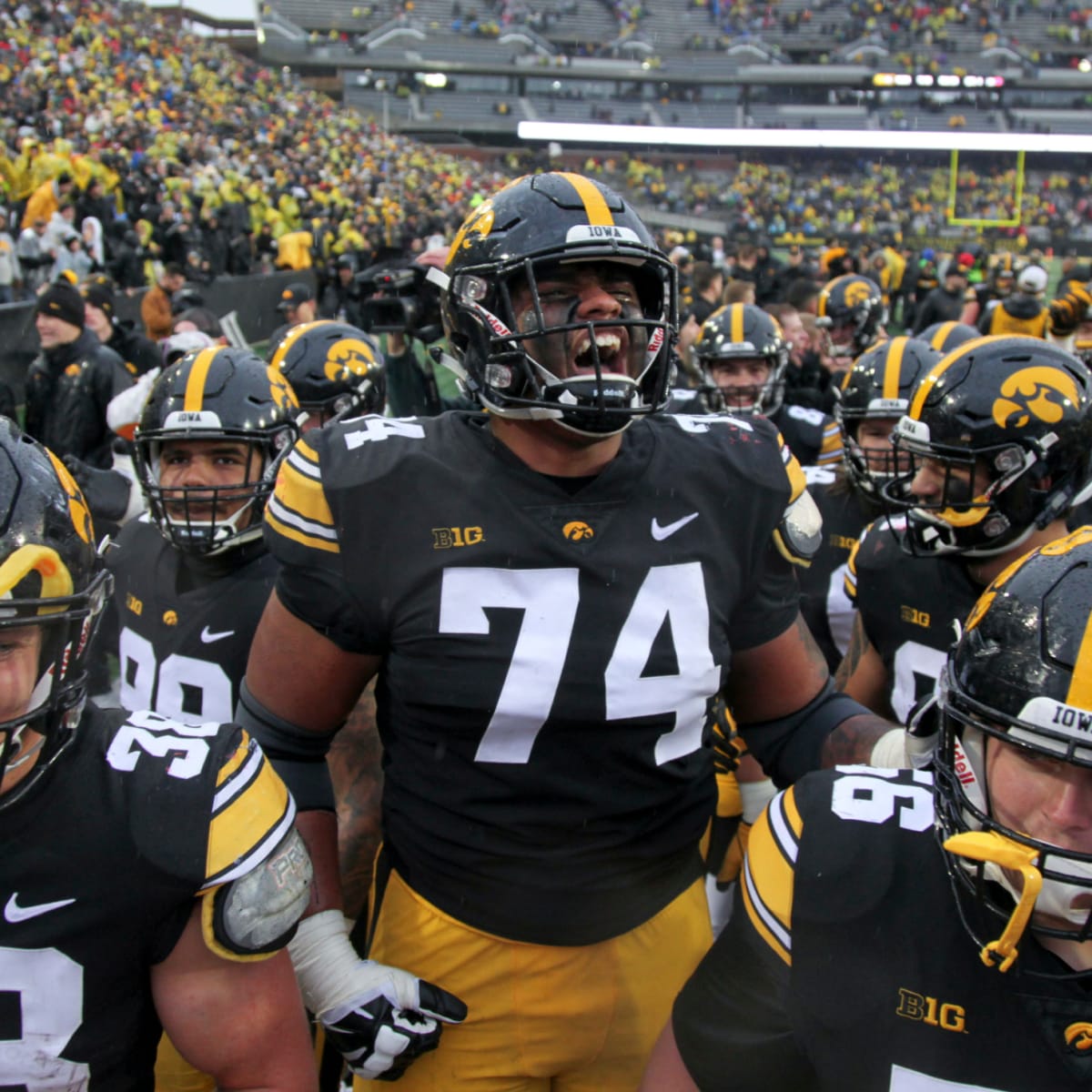 Iowa football team wearing blackout uniforms against Minnesota