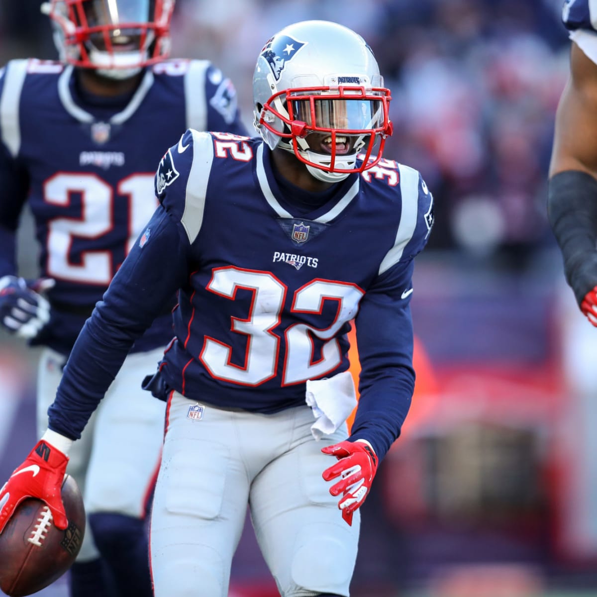 Devin McCourty announces retirement from NFL