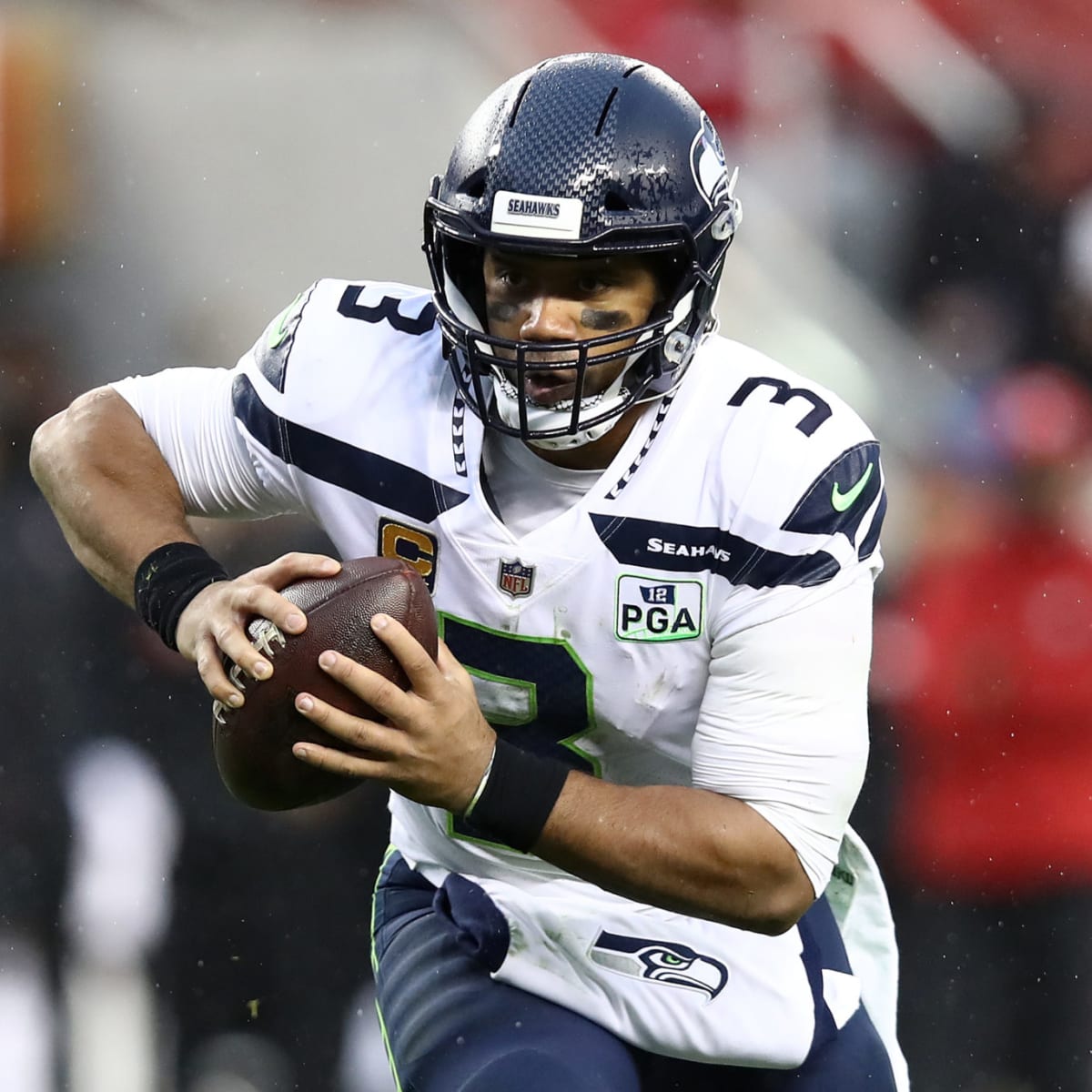 Seahawks agree to trade Russell Wilson to Denver