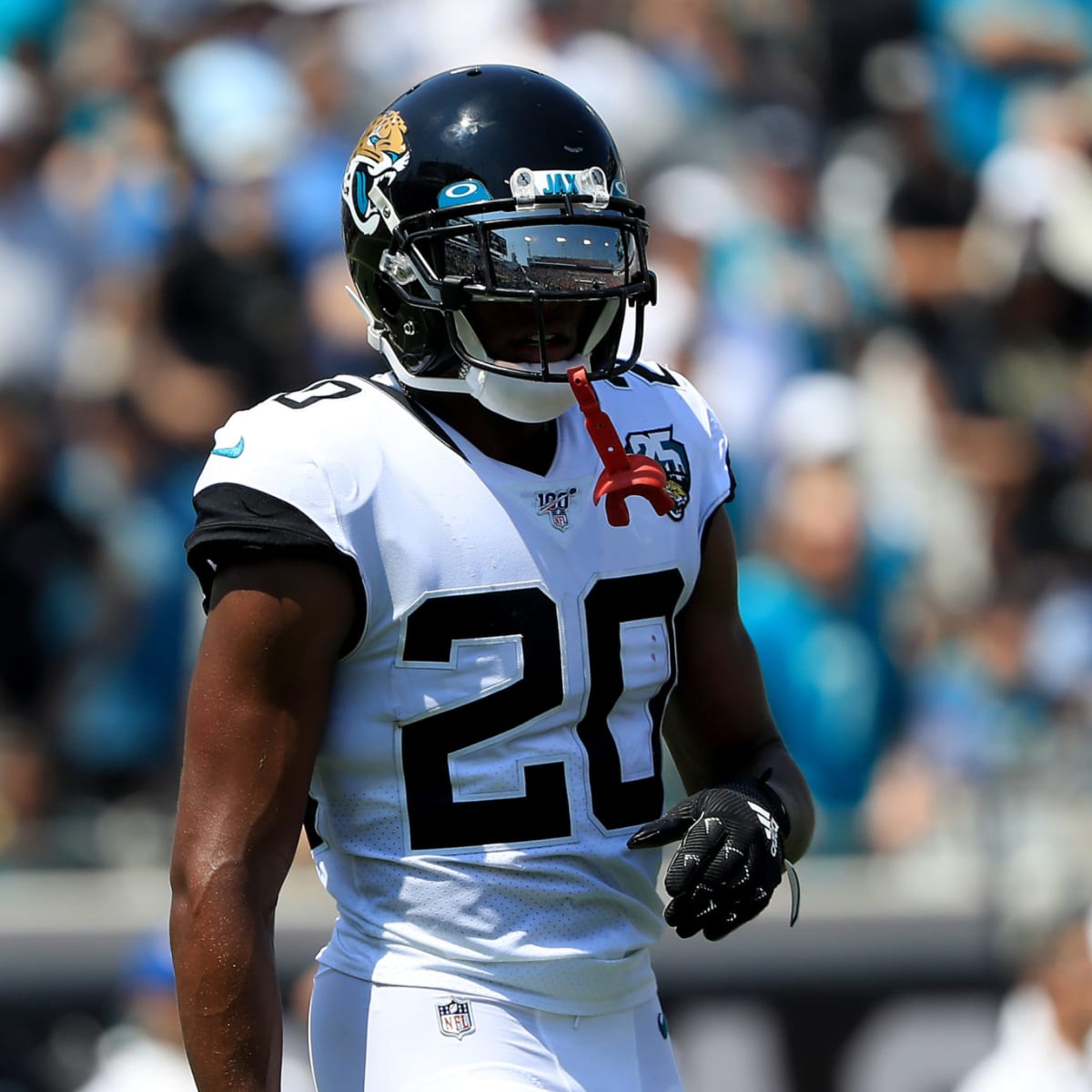 Jacksonville Beach bar offers shots in exchange for Jalen Ramsey jerseys