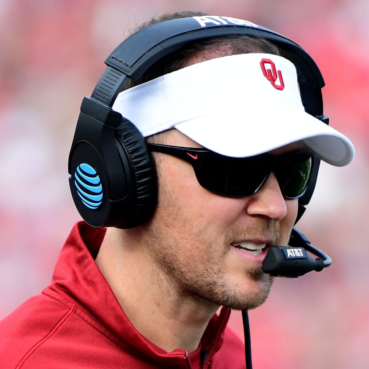 Eagles' coaching search takes hit with Lincoln Riley rejection