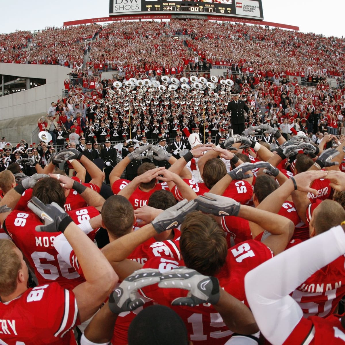 Back In Black: Your Dress Code For Ohio State - Michigan State