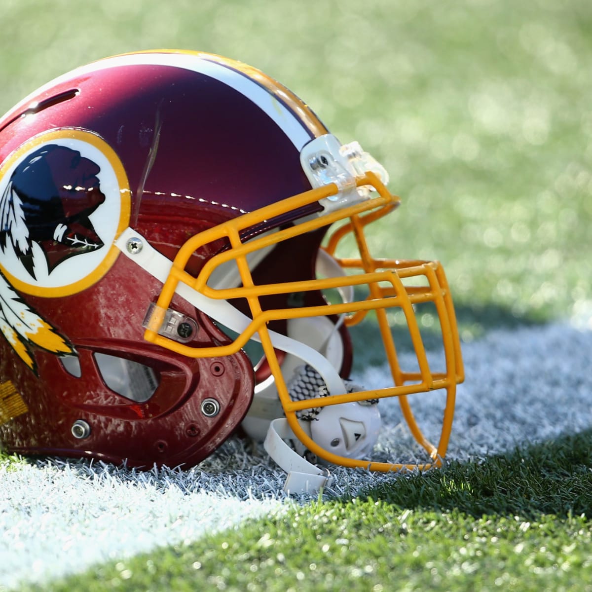 Washington Redskins QB suggests 'Red Tails' as new team name