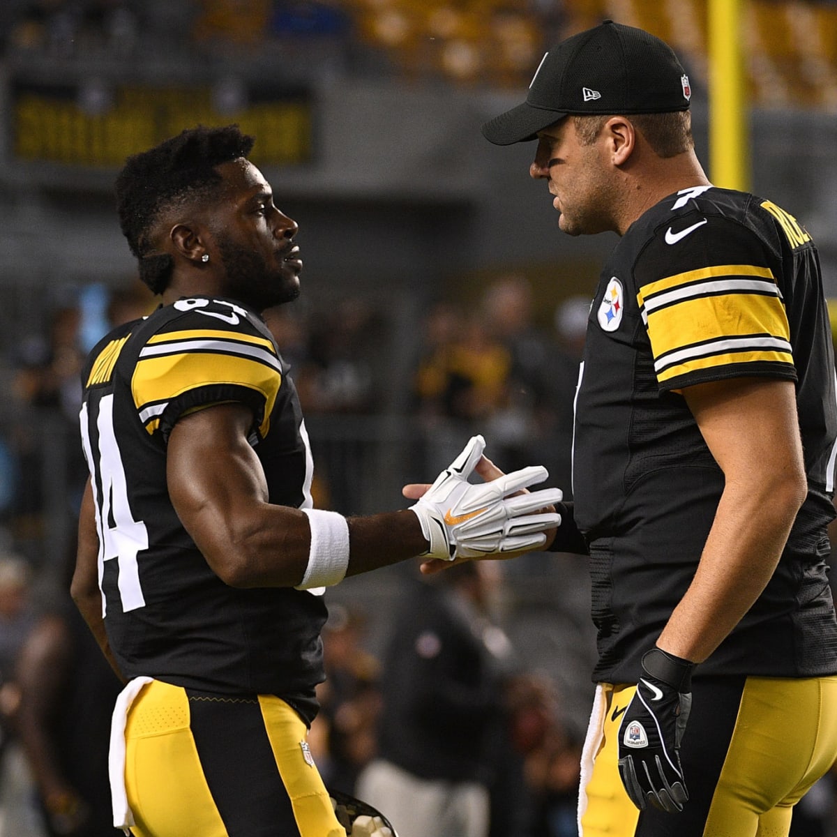 Ben Roethlisberger of Pittsburgh Steelers says he has no issue with Antonio  Brown - ESPN
