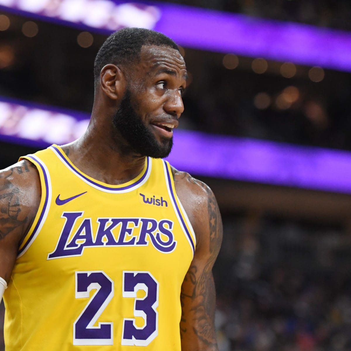 Shams Charania on X: First look: LeBron James will change his Lakers  jersey number to No. 6 next season after donning the number in his new  movie “Space Jam: A New Legacy.”