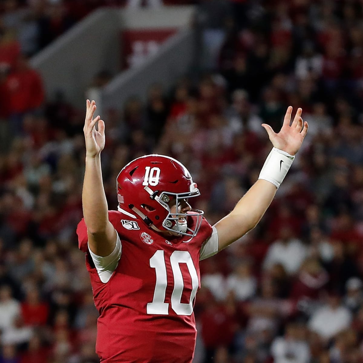 Spotlighting Alabama QB Mac Jones for 2020 football season