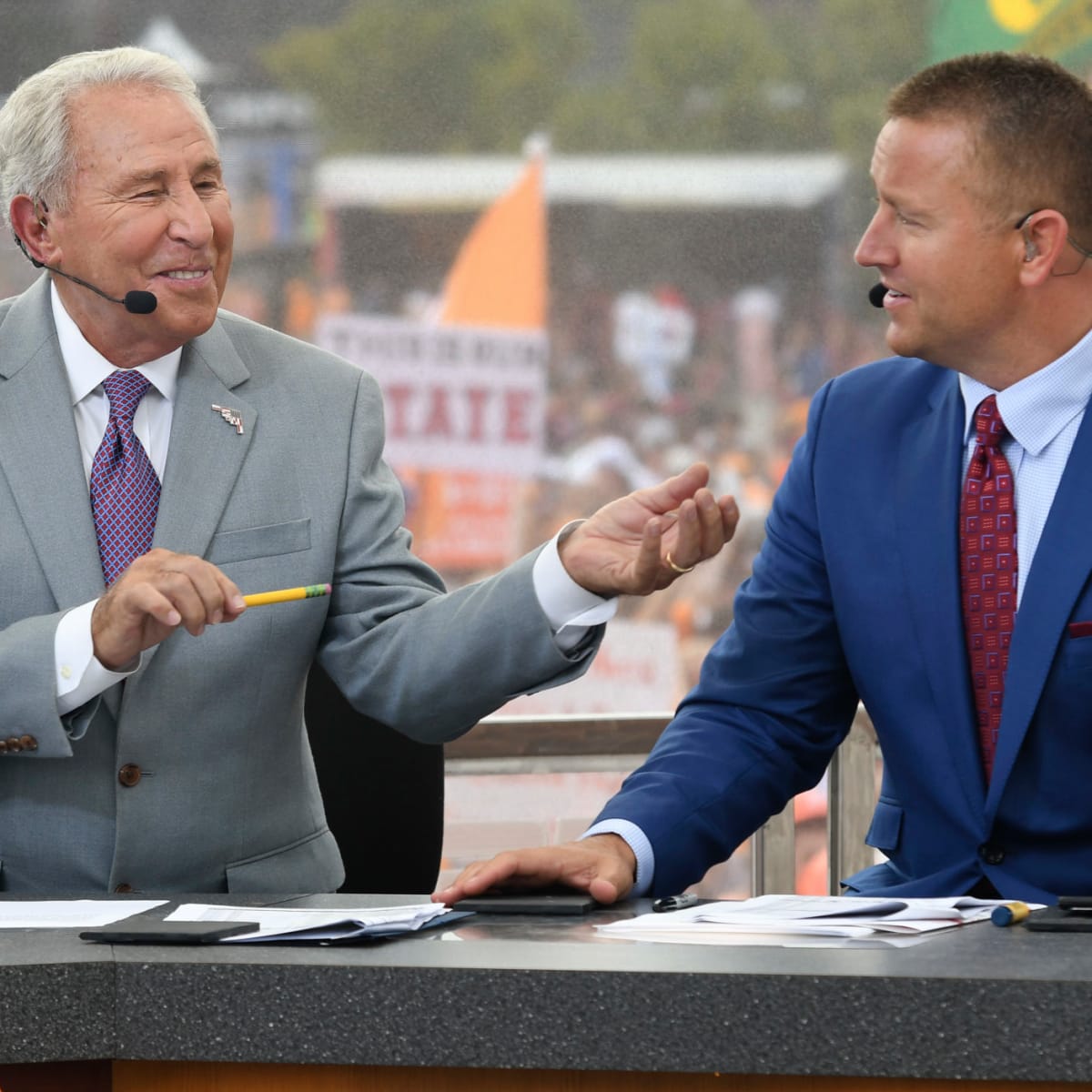 Lee Corso Makes His Headgear Pick For 'The Game' - The Spun: What's  Trending In The Sports World Today