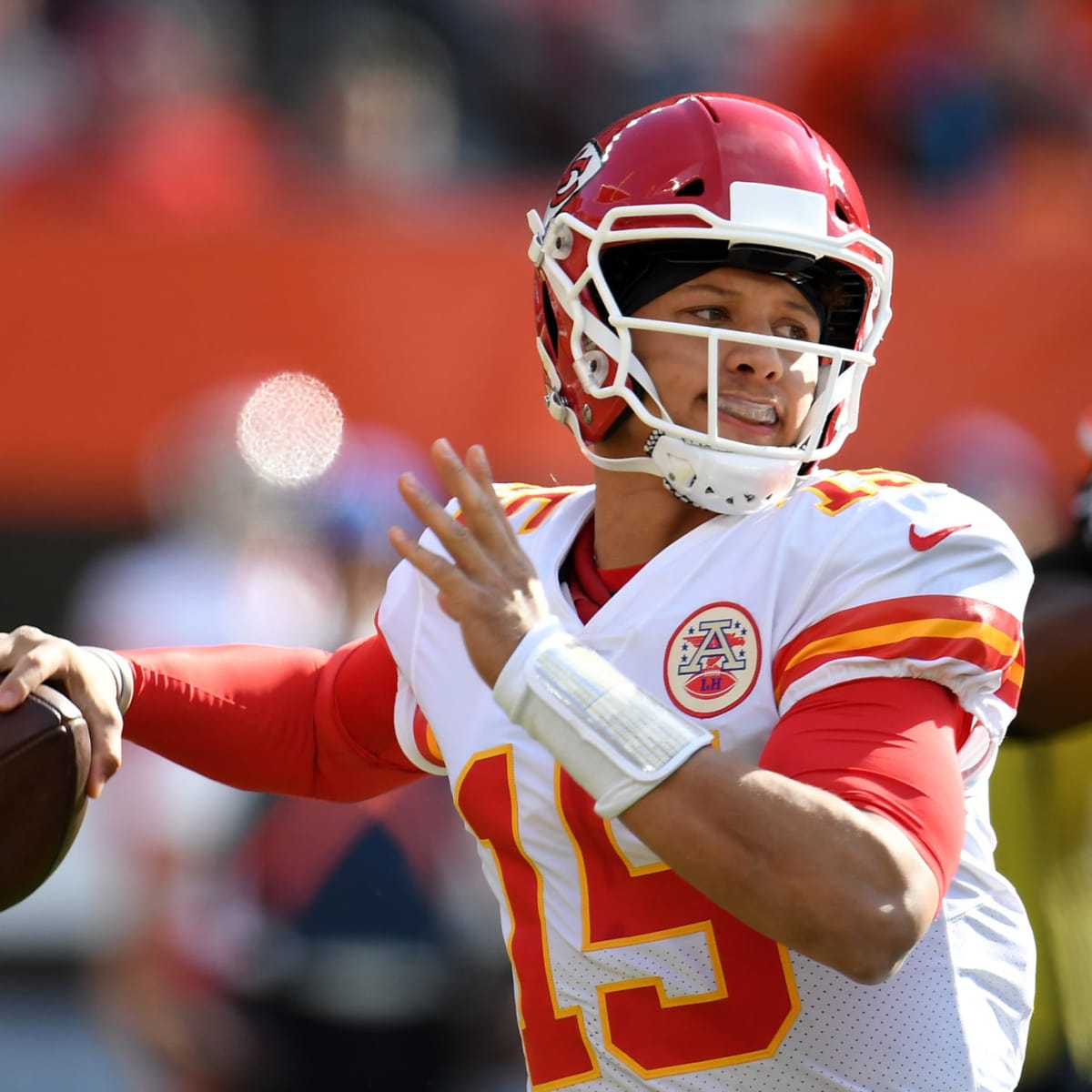 Patrick Mahomes enters Madden 20's 99 Club