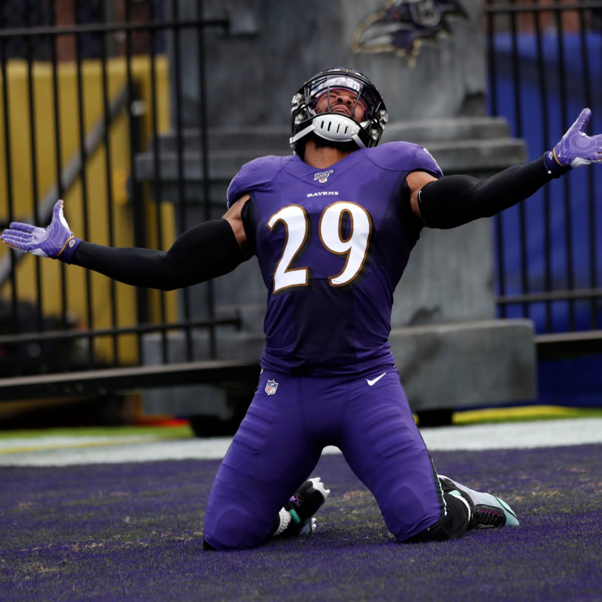 Ravens Training Camp: Day One - Baltimore Beatdown