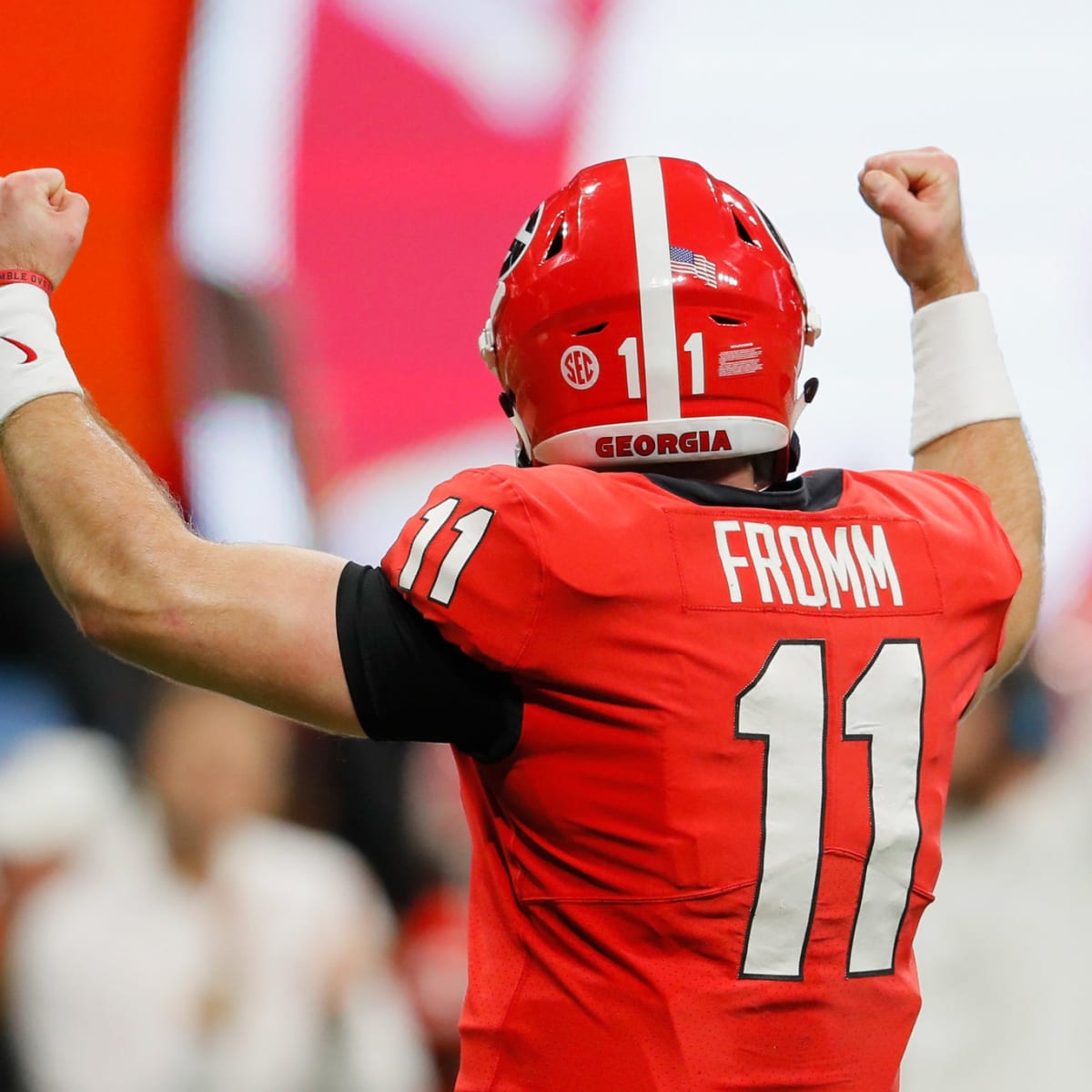 New York Giants quarterback Jake Fromm (17) reacts after throwing