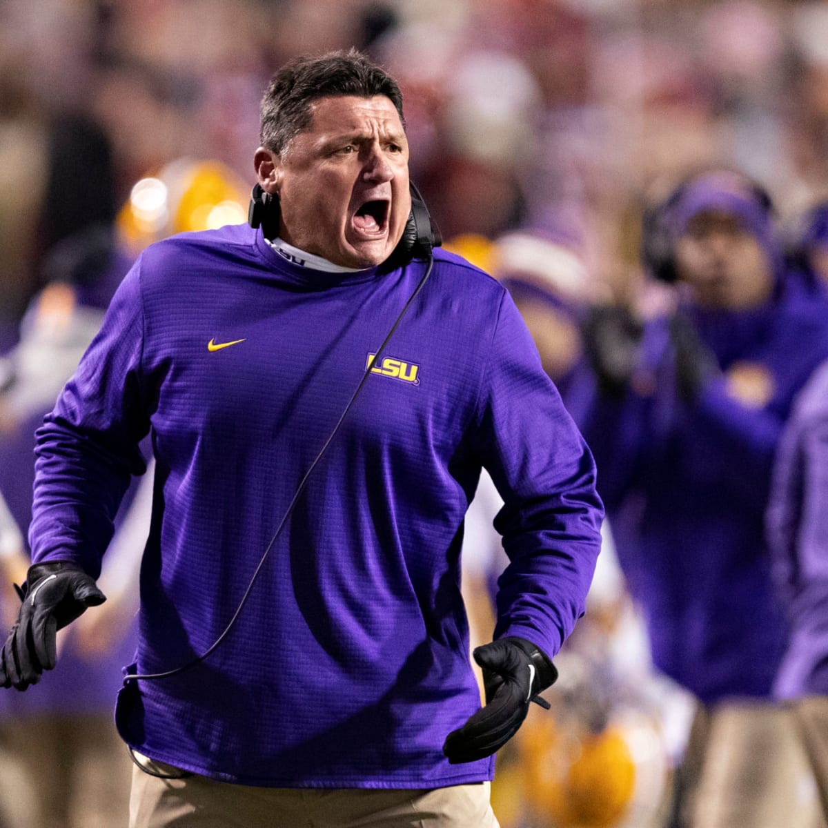 Coach Ed Orgeron Talks to Fans About Hurricane While in Elevator