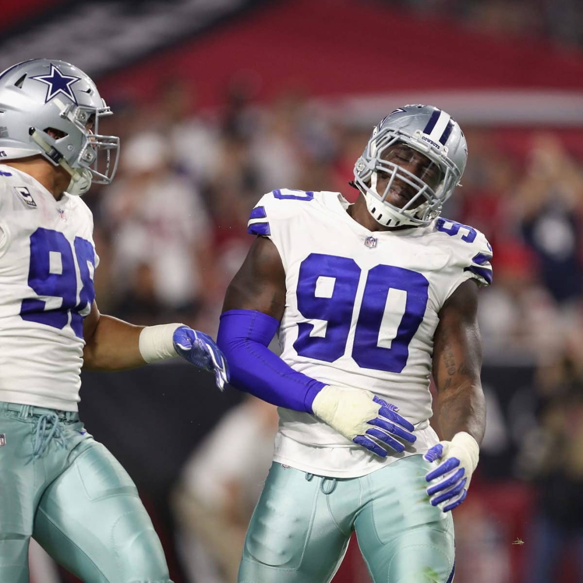 Cowboys-Seahawks reaction: 'Deuce Mania' brightens night otherwise darkened  by injuries