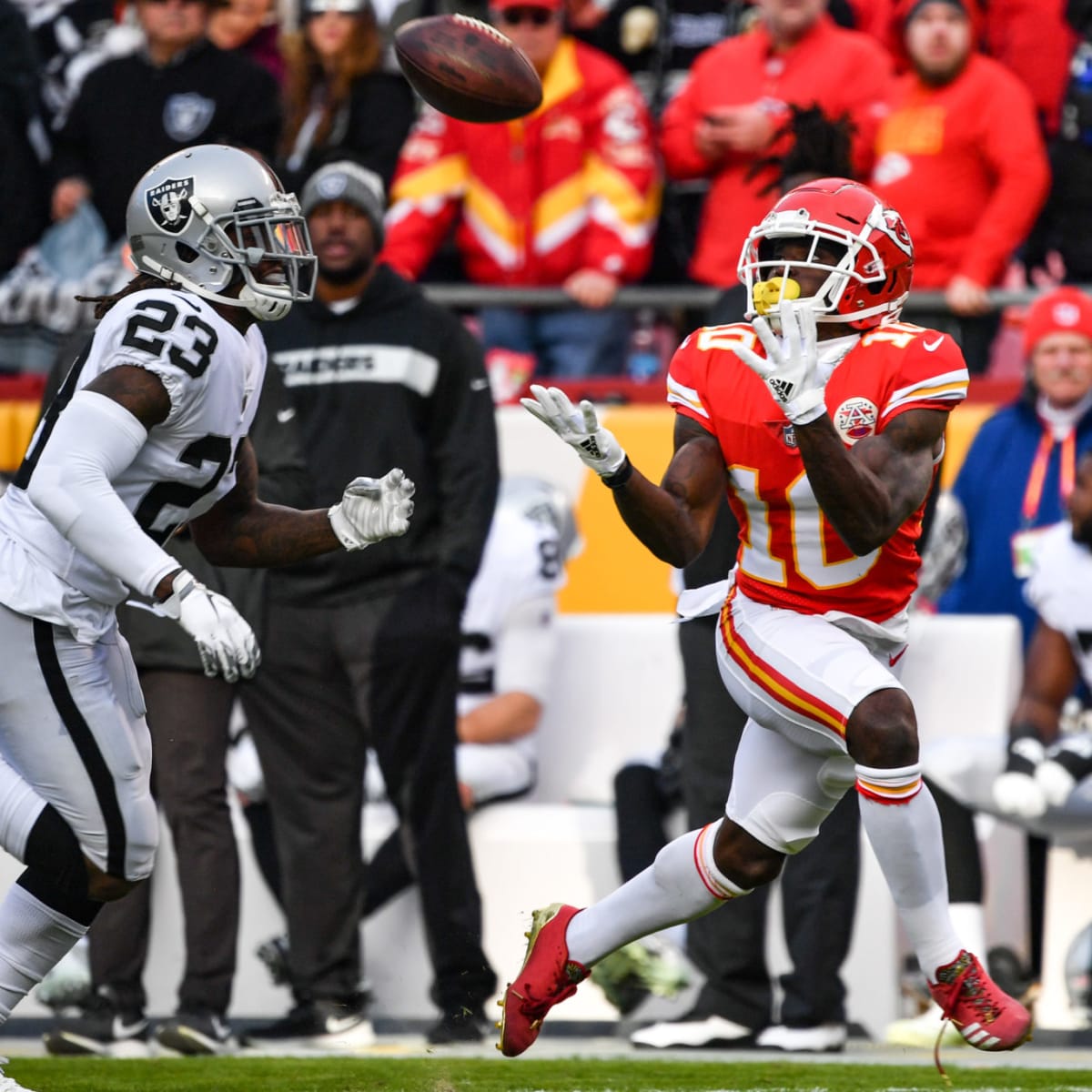 Kansas City Chiefs wide receiver Tyreek Hill wears a jersey and shoulder  patch to mark Salute to Service, before an NFL football game against the  Arizona Cardinals in Kansas City, Mo., Sunday