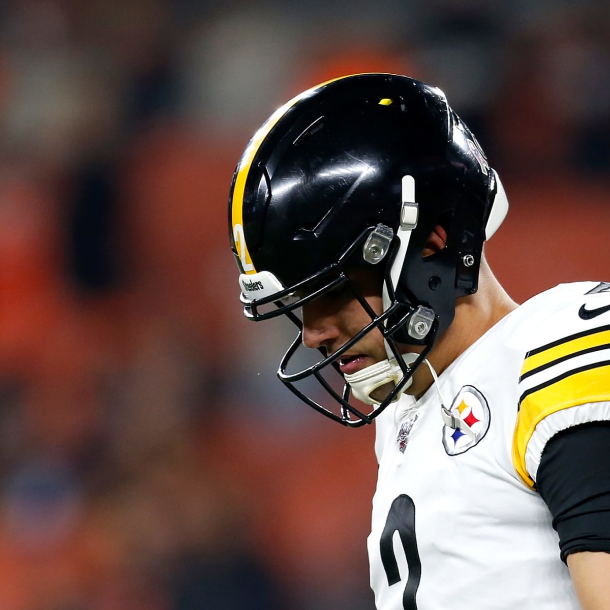 Steelers Re-Sign QB Mason Rudolph 