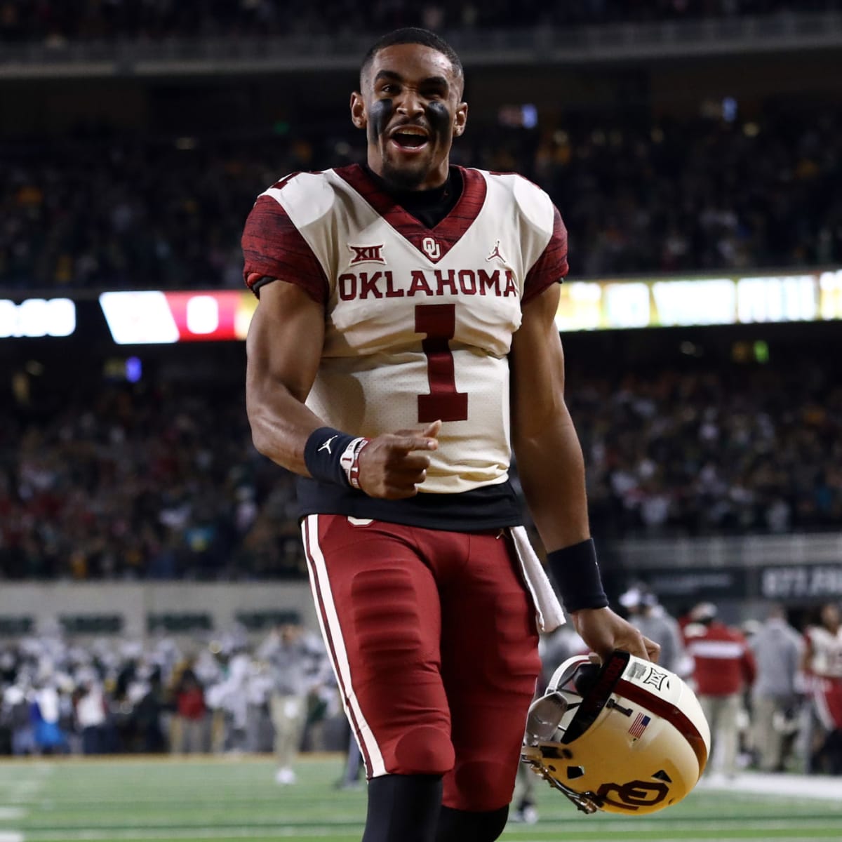 Look: Jalen Hurts' Status For NFL Playoffs Revealed - The Spun: What's  Trending In The Sports World Today