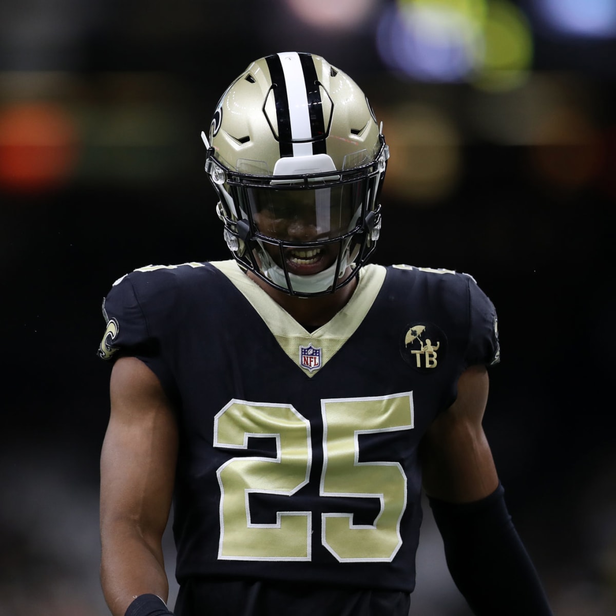 Panthers agree to terms with cornerback Eli Apple