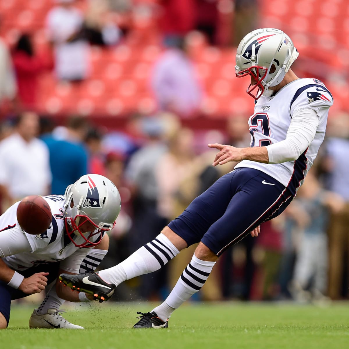 Mike Nugent: New England Patriots add former Bengals kicker