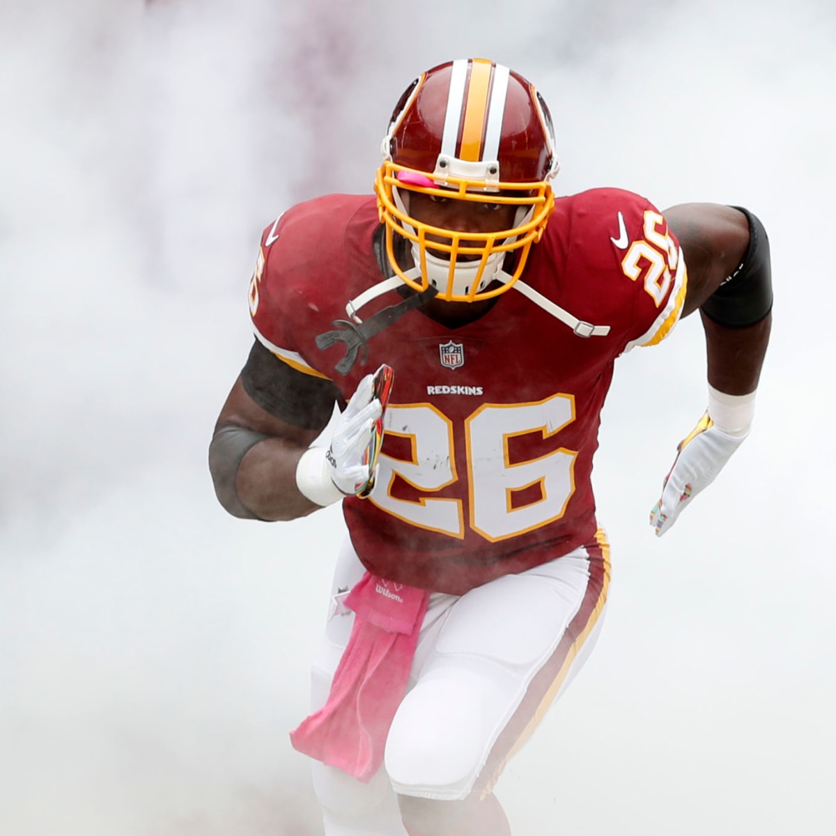 Redskins re-sign Adrian Peterson to two-year deal