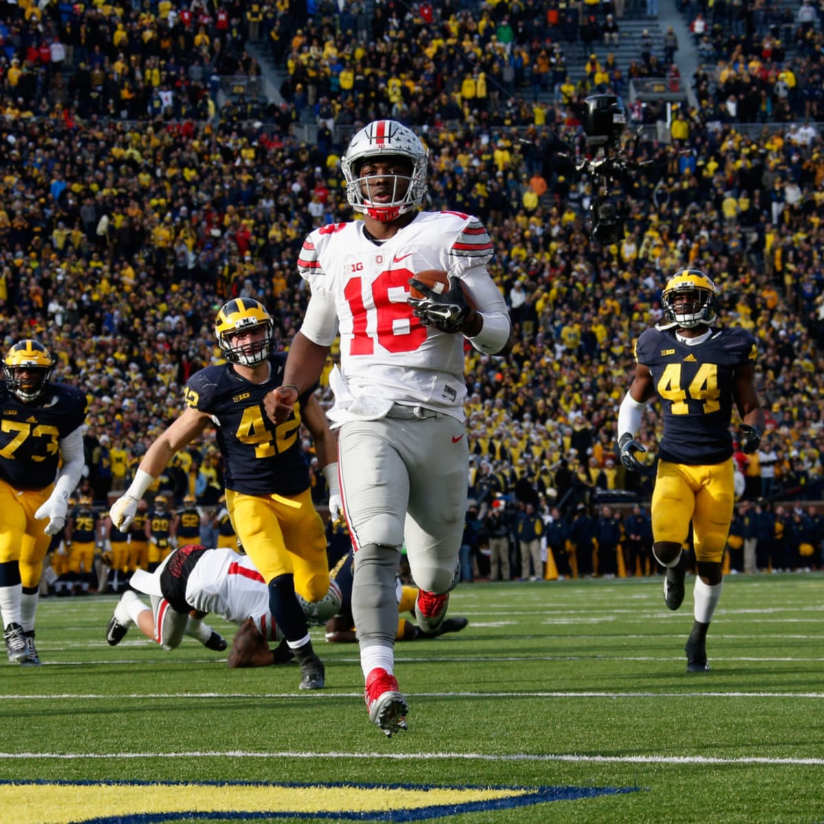 How Will Ohio State Football Replace J.T. Barrett