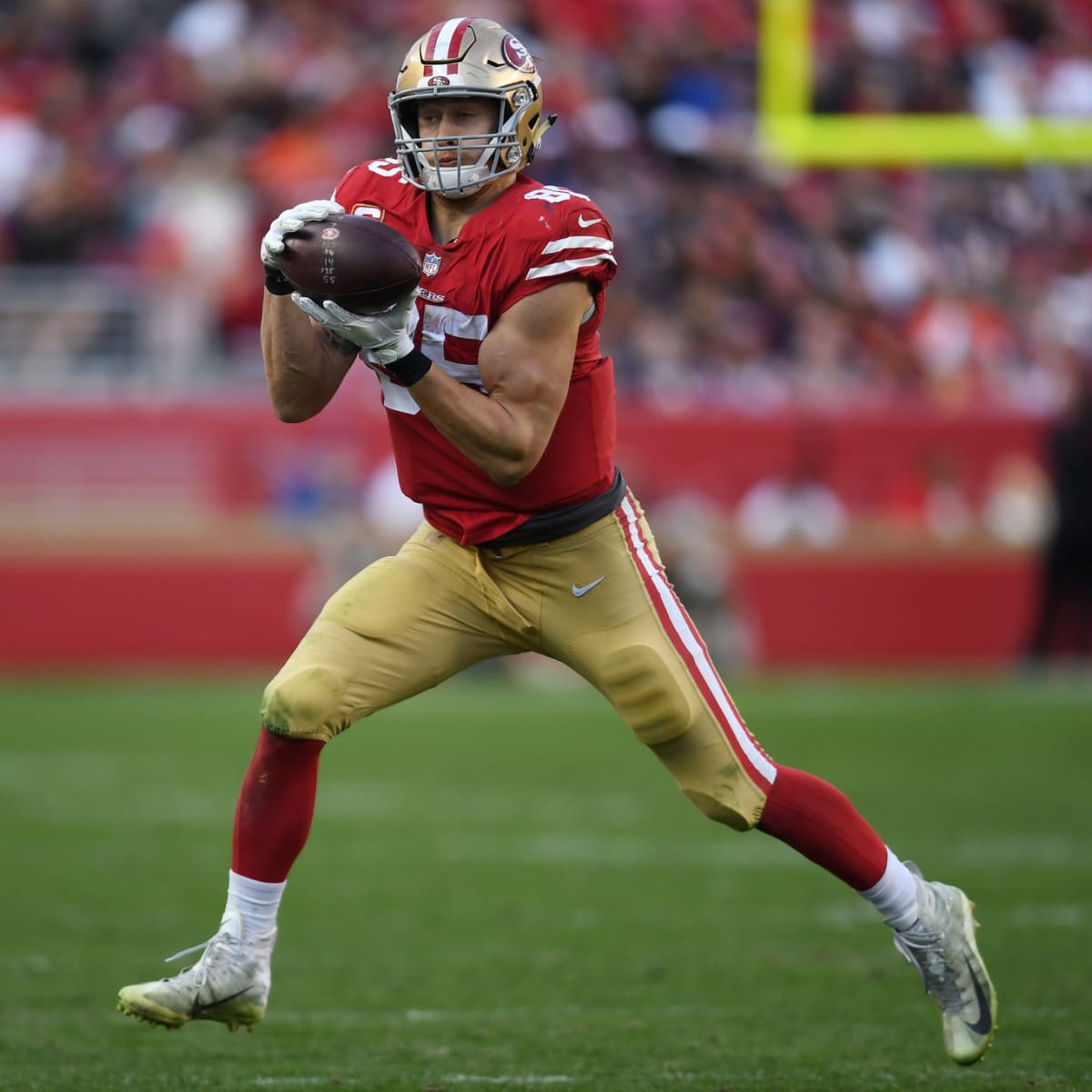 George Kittle Gives Brutally Honest Reaction to 49ers' QB Woes in Loss to  Eagles