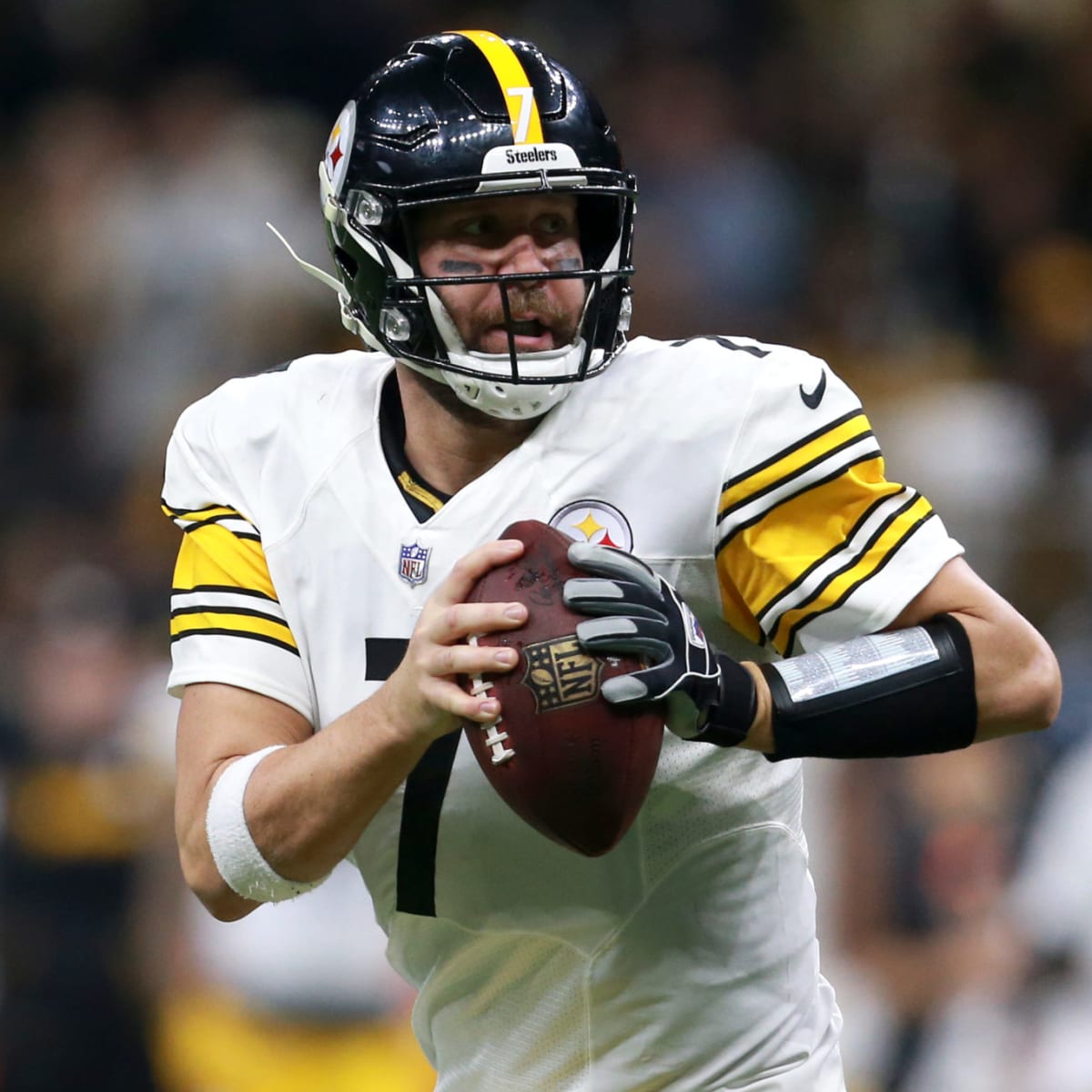 Pittsburgh Steelers' Ben Roethlisberger on season-ending injury