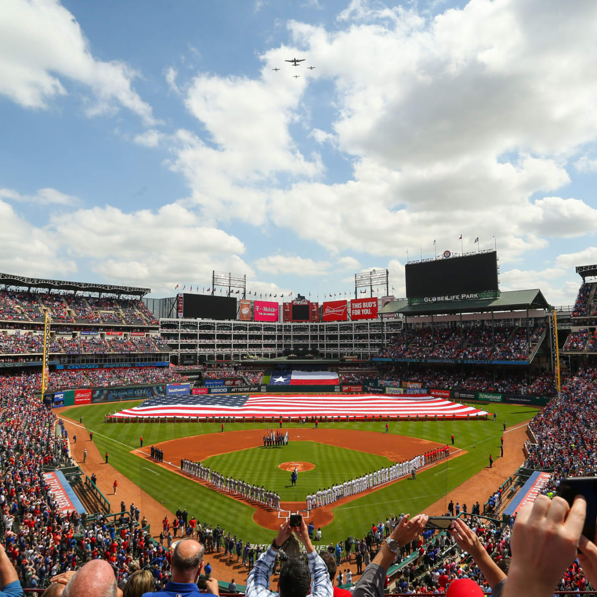 Arlington voters overwhelmingly back subsidizing new Rangers ballpark