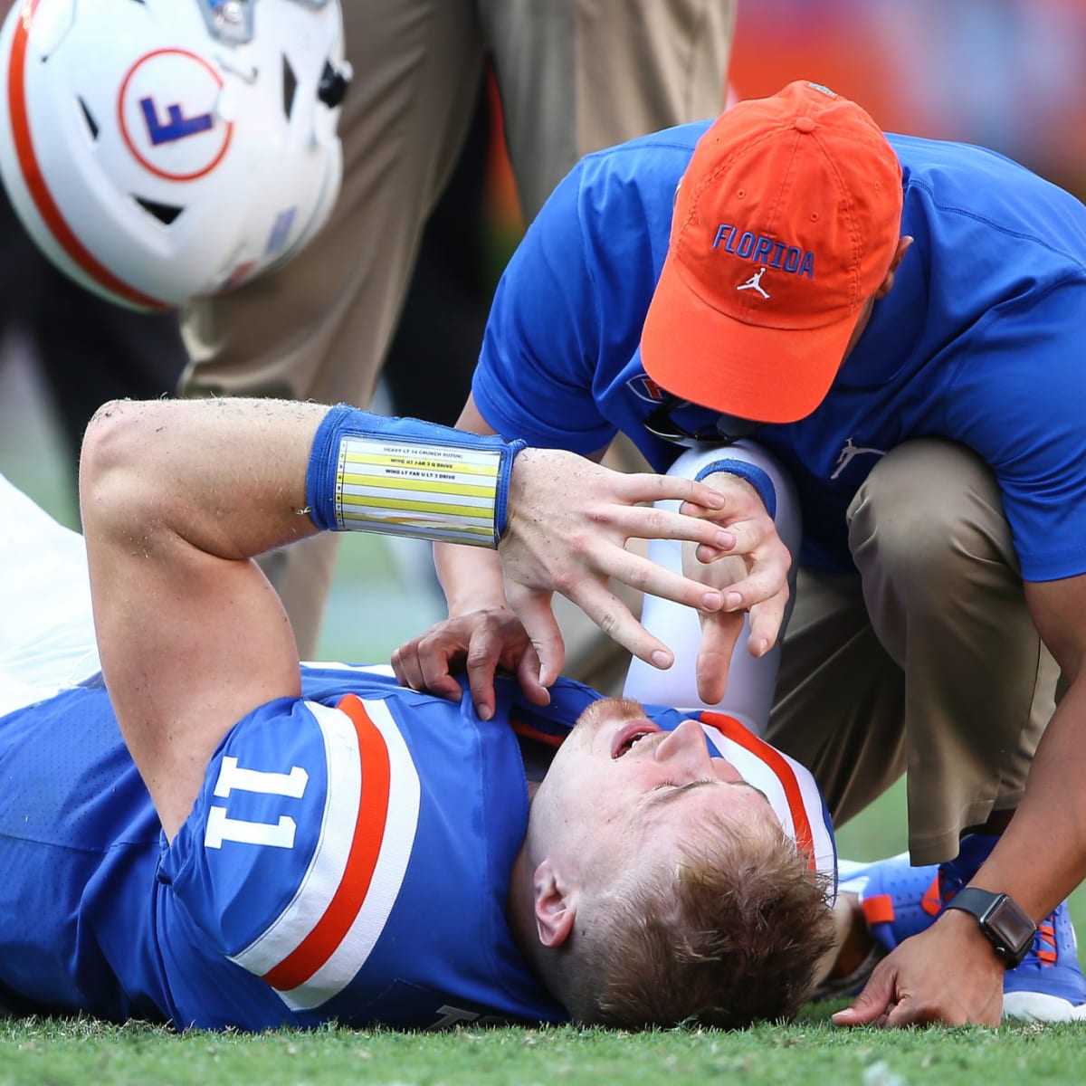 Florida's Kyle Trask to undergo surgery for torn meniscus, per