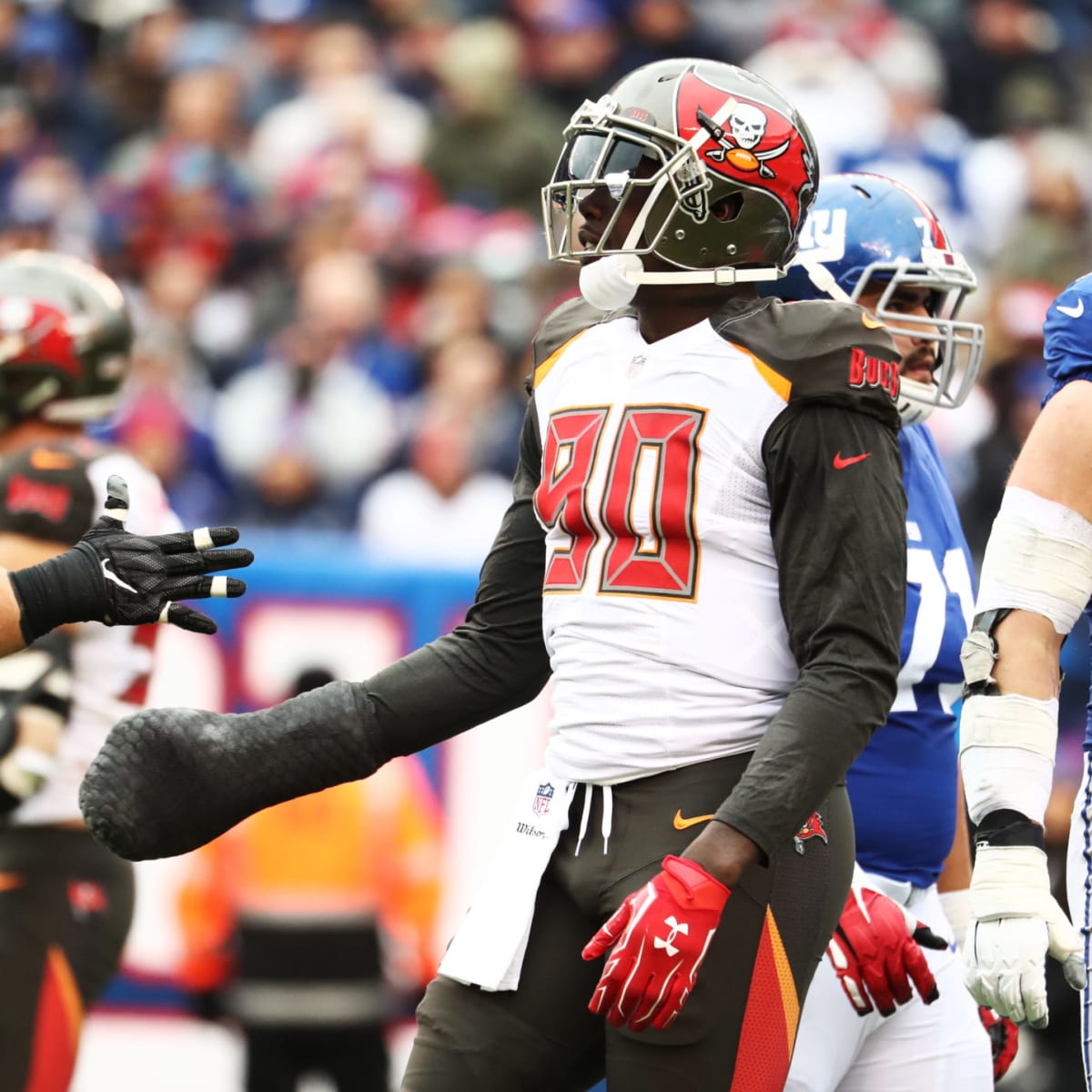 Buccaneers' Jason Pierre-Paul on NY Giants: 'I'm coming for their necks'