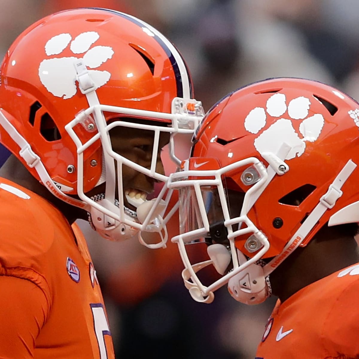 Update On Clemson Wide Receiver Tee Higgins - The Spun: What's