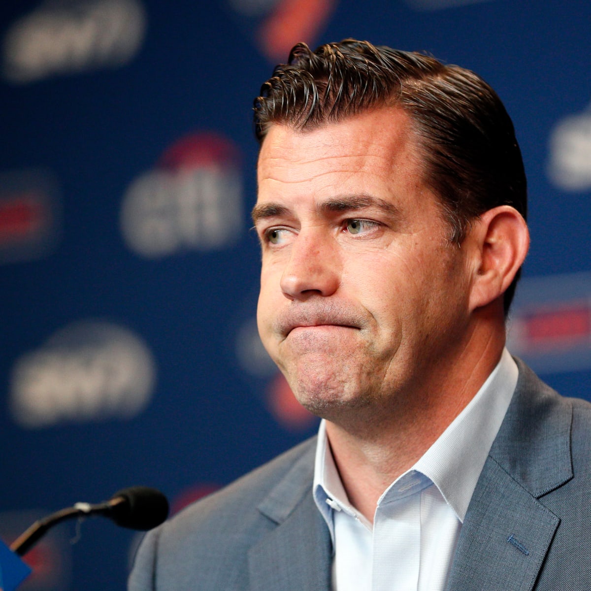 New York Mets GM Brodie Van Wagenen blows up at staff, throws chair