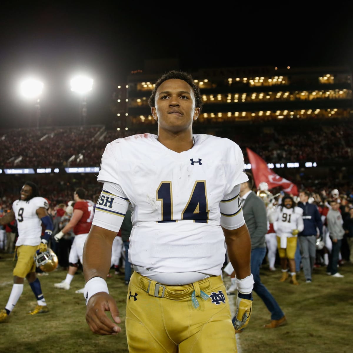 Oakland Raiders claim former Packers, Browns QB DeShone Kizer