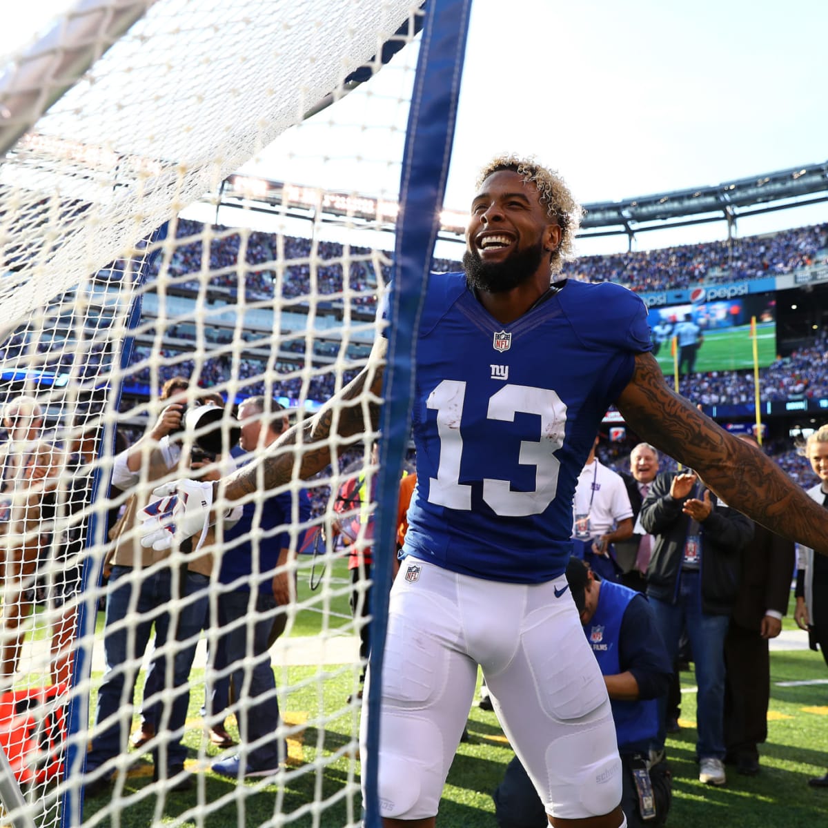 Odell Beckham Jr. calls out New York Giants, Eli Manning in interview