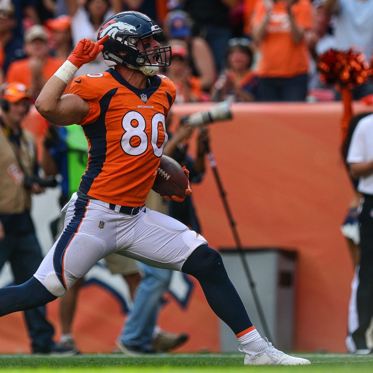 Jake Butt injury updates: Broncos TE to have minor surgery - Sports  Illustrated