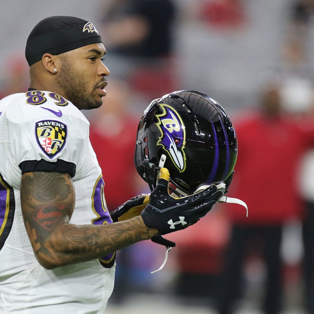 NFL Network analyst Steve Smith Sr. speaks on air during the NFL Network's  NFL GameDay Kickoff broadcast before the start of an NFL football game  between the Baltimore Ravens and the Miami