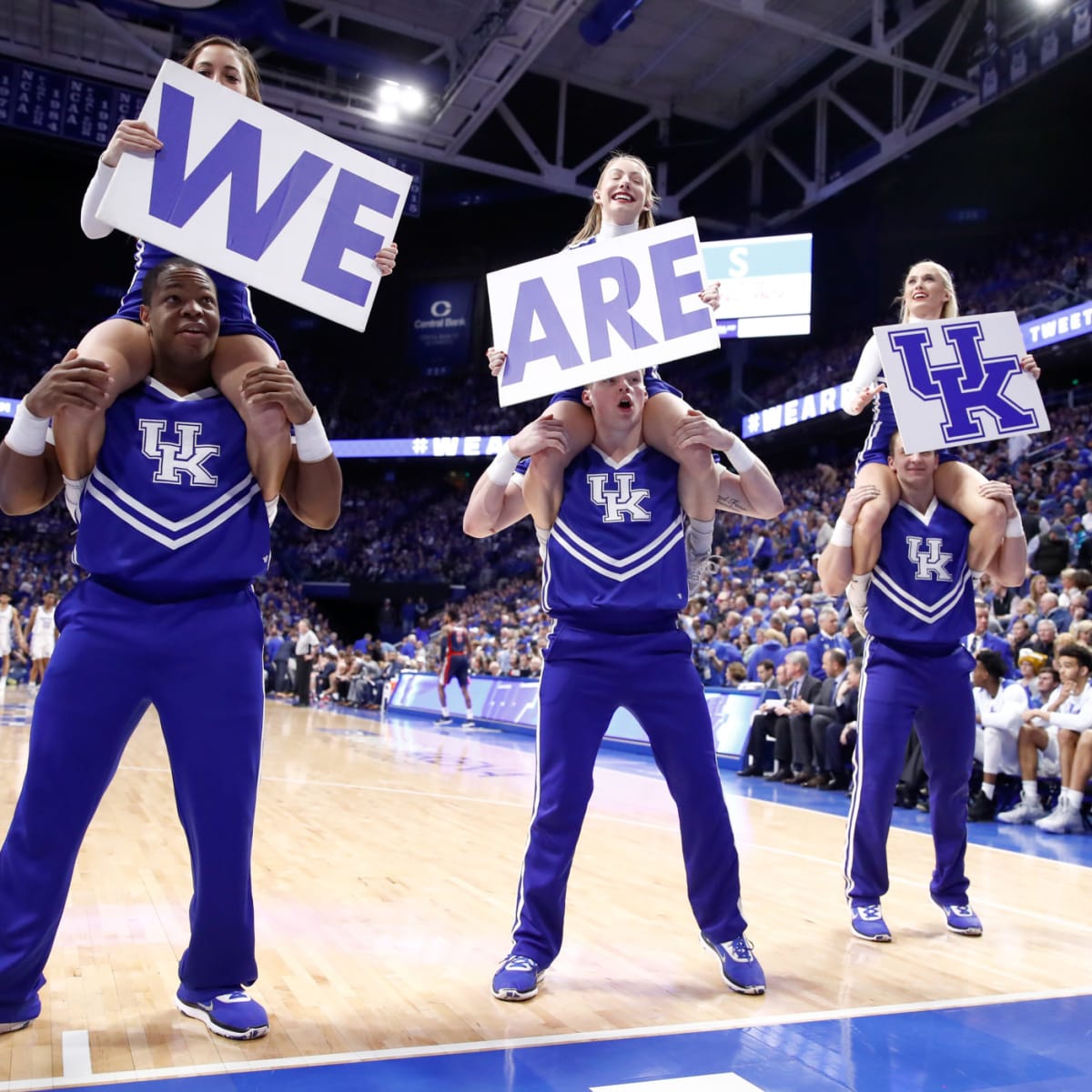 Kentucky Wildcats Unveil New Basketball Uniforms – SportsLogos.Net News