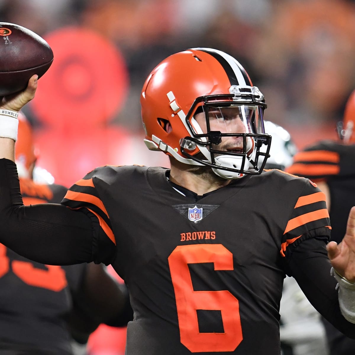 Cleveland Browns unveil white alternate helmets - ESPN