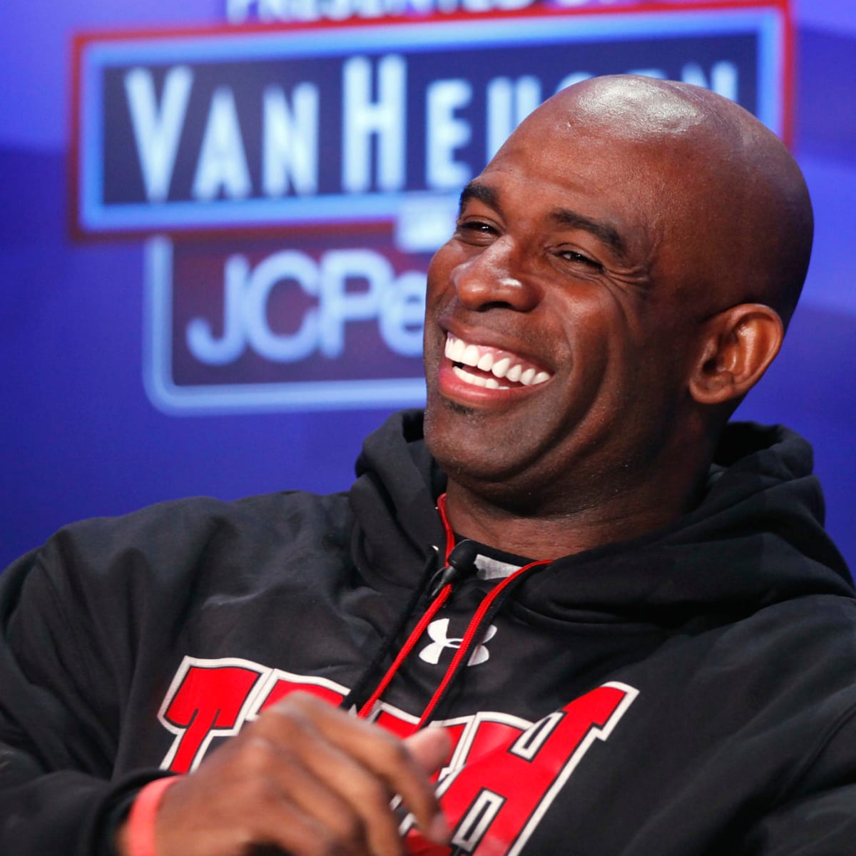 Football World Reacts To Deion Sanders' Appearance On 'ManningCast' - The  Spun: What's Trending In The Sports World Today