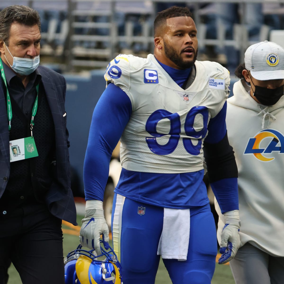 Los Angeles Rams defensive end Aaron Donald (99) looks up at the