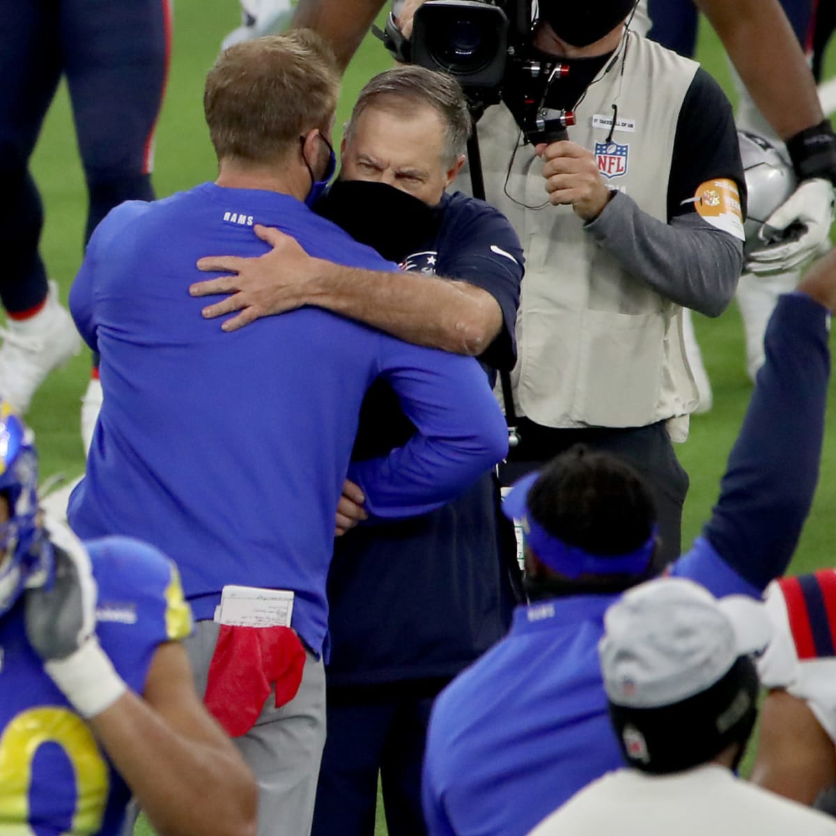 Video Shows What Bill Belichick Told Sean McVay After Thursday's