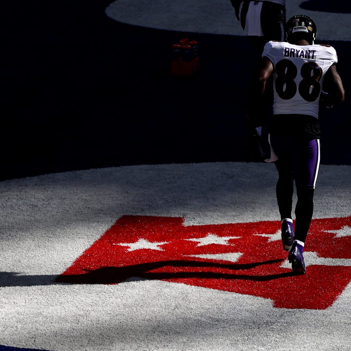 NFL on FOX - The Baltimore Ravens are officially signing Dez