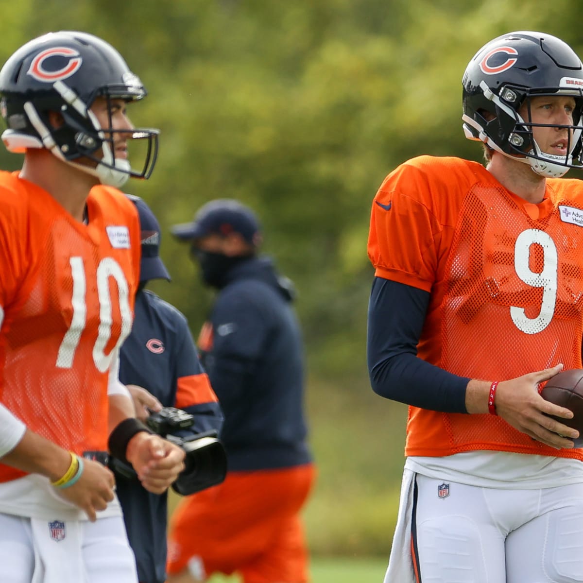 Bears GM Ryan Poles says Trevor Siemian is backup QB, hopes to trade Nick  Foles - Chicago Sun-Times