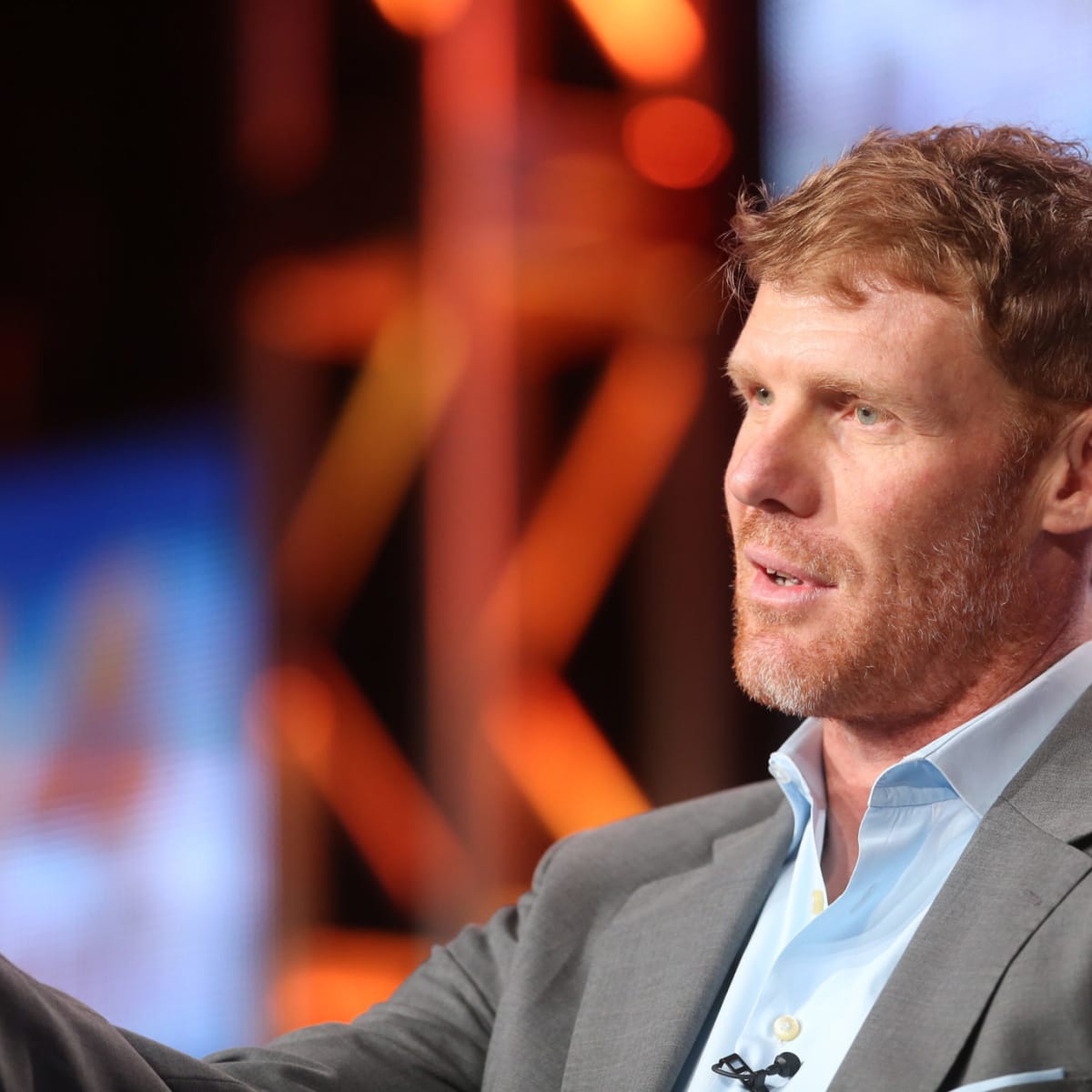 Alexi Lalas: 'If the U.S. beats France, I will pose in a wedding