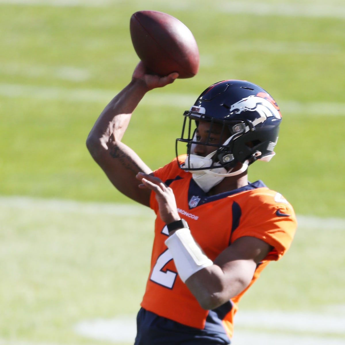 Broncos WR Kendall Hinton To Start At QB