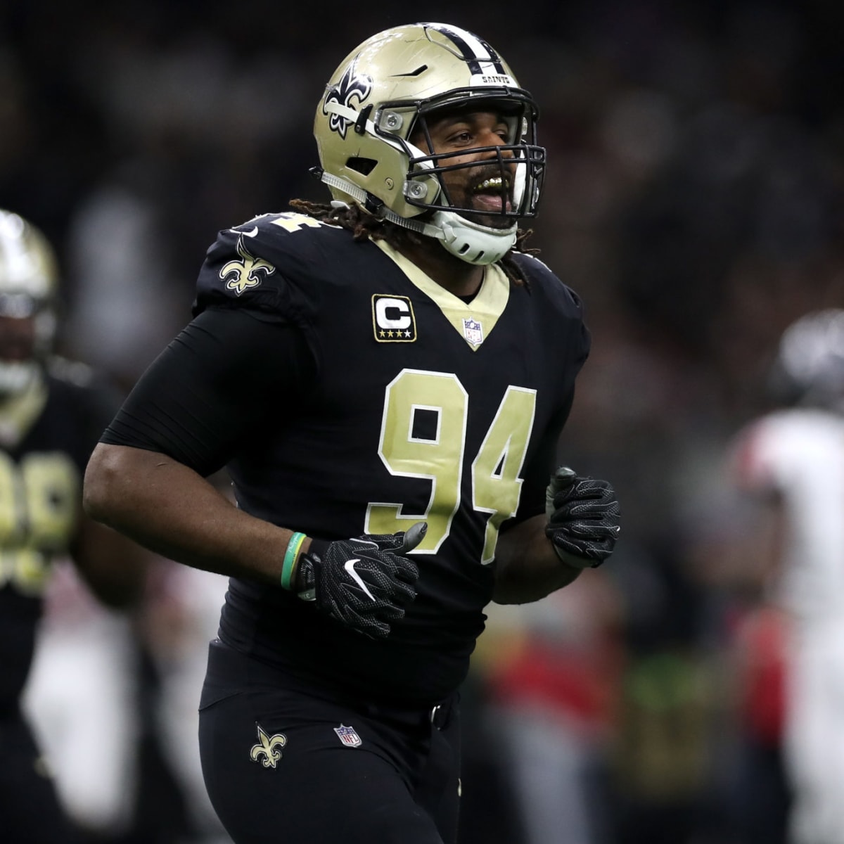 Miami, USA. 01st Feb, 2020. Cameron Jordan of the New Orleans Saints  arrives on the red carpet with a guest at the Adrienne Arsht Center for the NFL  Honors during Super Bowl