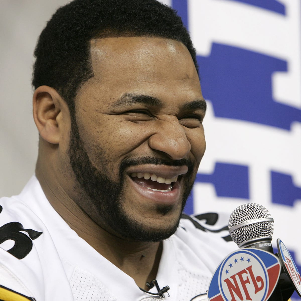 NFL - Gladys Bettis, mother of The Pittsburgh Steelers Hall of Fame running  back Jerome Bettis, leads a pre-game cheer for Breast Cancer Awareness.